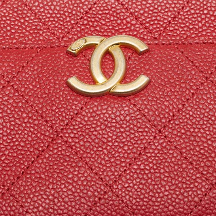 Pre Owned Chanel Red Quilted Caviar Leather Chic Affinity Belt Bag