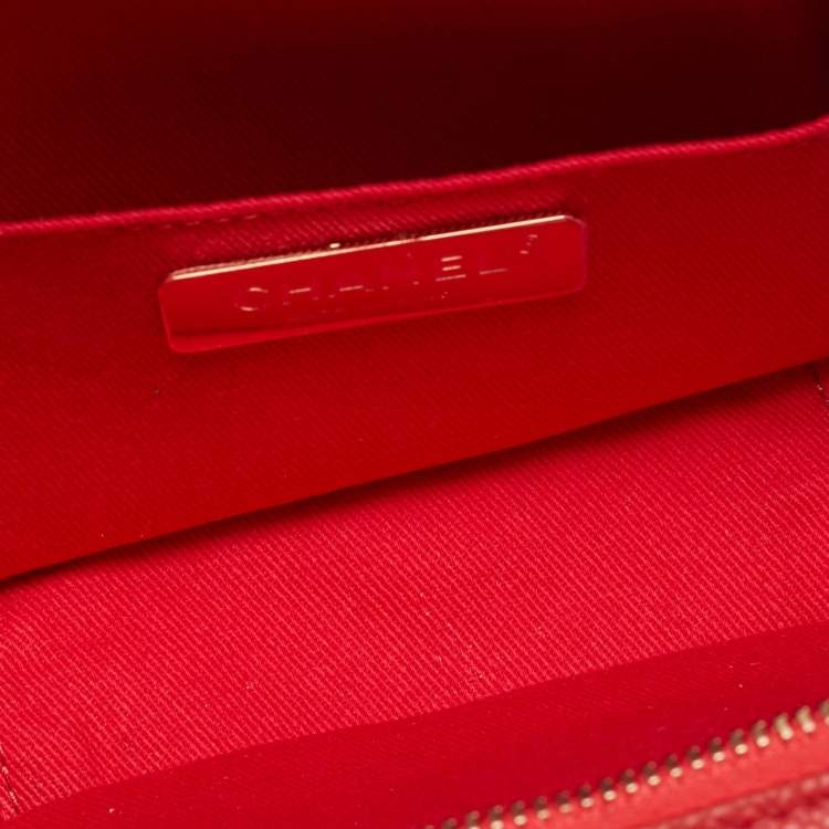 Pre Owned Chanel Red Quilted Caviar Leather Chic Affinity Belt Bag