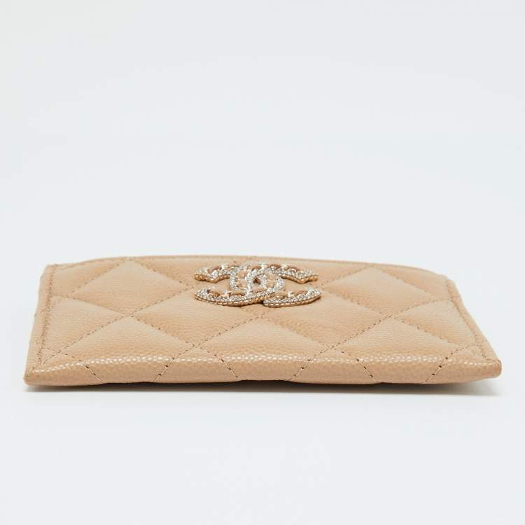 Pre Owned Chanel Beige Quilted Caviar Leather CC Chain Card Holder