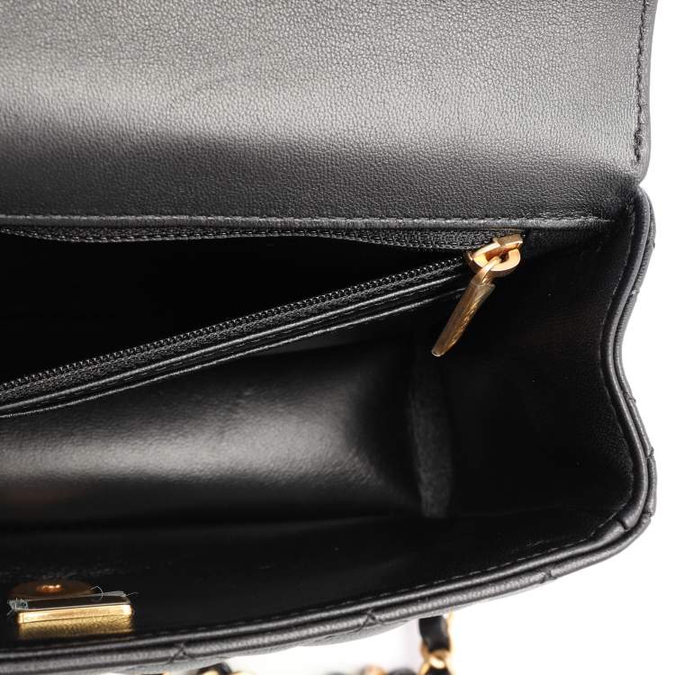 Pre Owned Chanel Black Quilted Leather Mini Flap Top Handle Bag