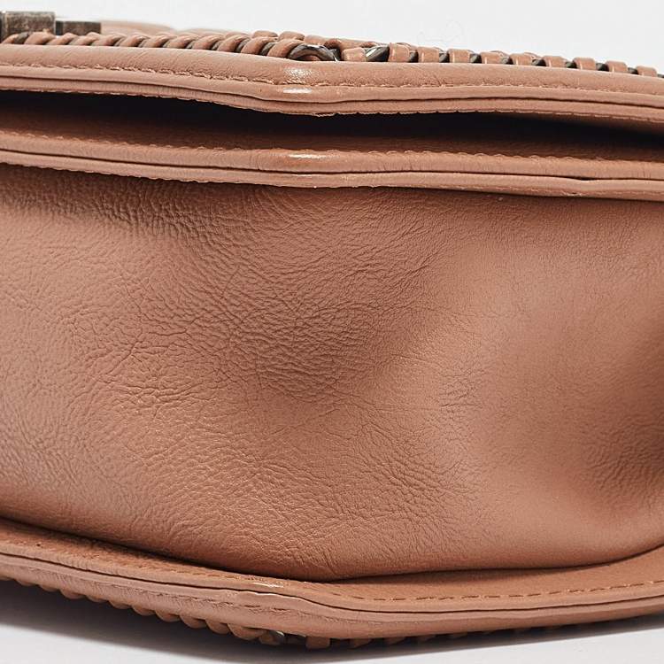 Pre Owned Chanel Beige Quilted Leather Medium Chain Around Boy Top Handle Bag