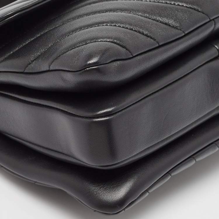 Pre Owned Chanel Black Chevron Leather Small Trendy CC Top Handle Bag