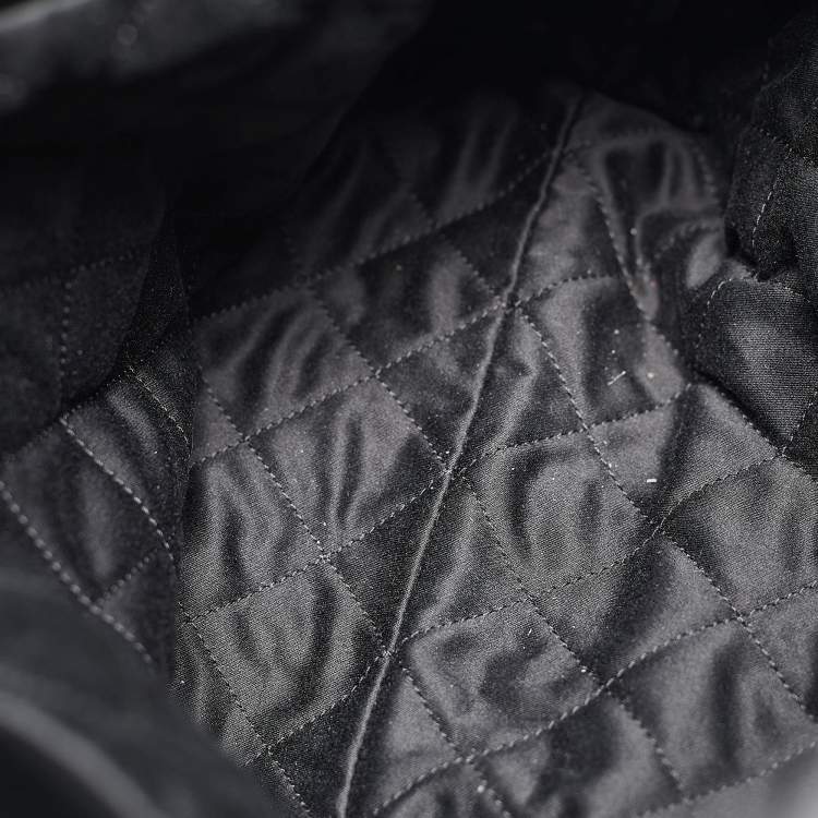 Pre Owned Chanel Metallic Ombre Quilted Shiny Leather Small 22 Hobo