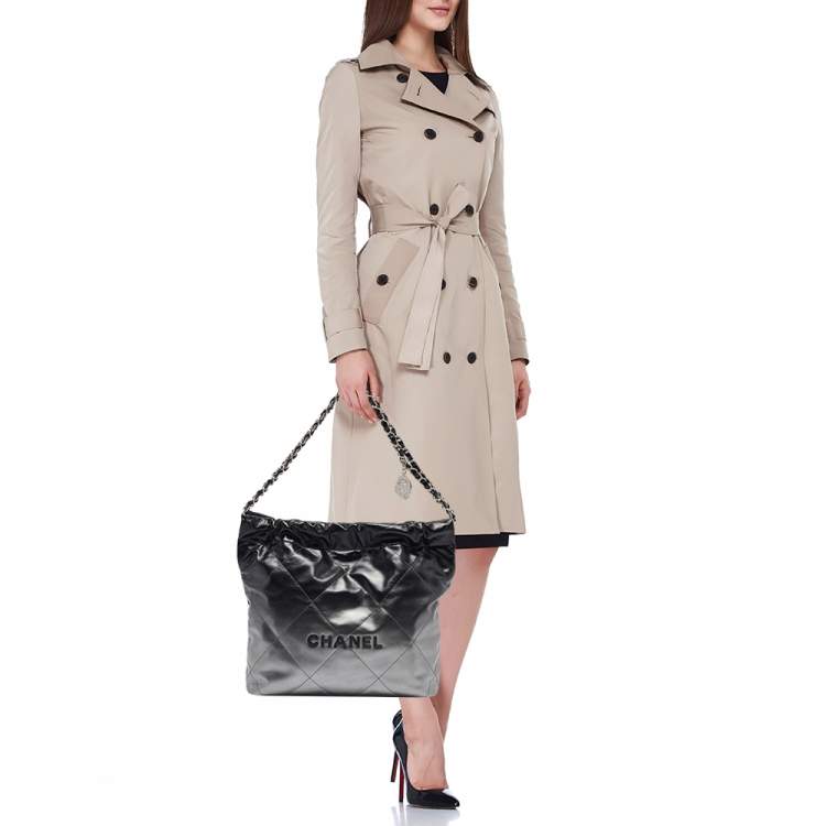 Pre Owned Chanel Metallic Ombre Quilted Shiny Leather Small 22 Hobo