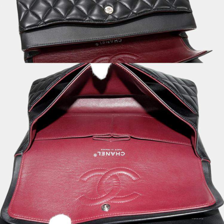 Pre Owned Chanel Black Leather Classic Double Flap Medium Shoulder Bag