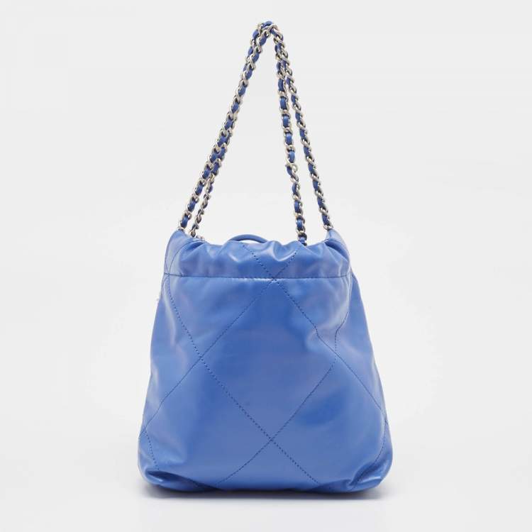 Pre Owned Chanel Blue Quilted Leather Mini 22 Chain Bag