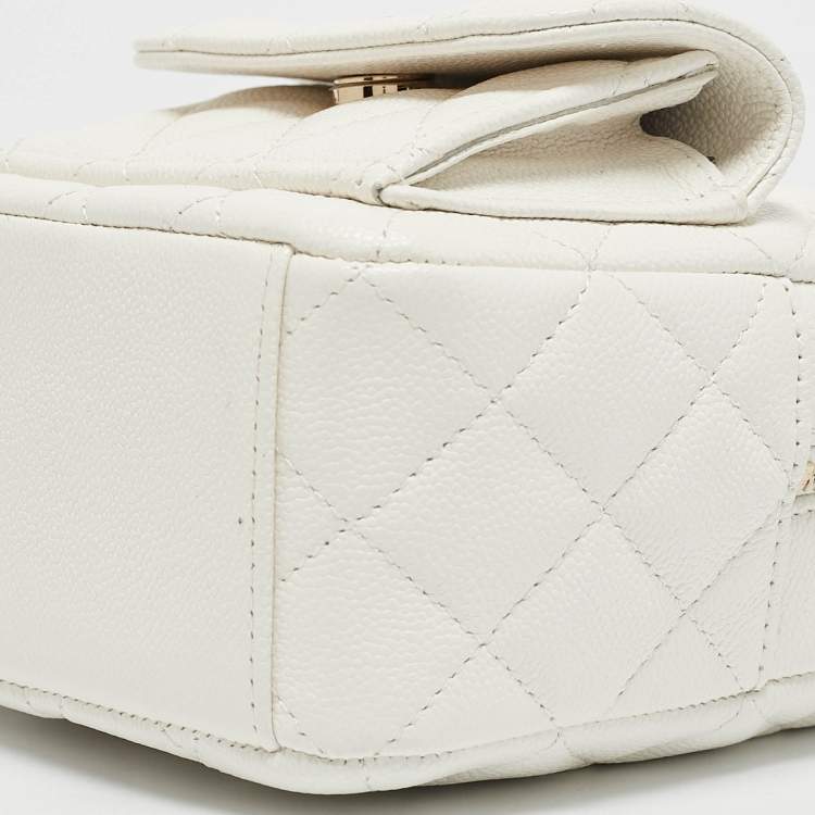 Pre Owned Chanel White Quilted Caviar Leather Mini CC Classic Backpack