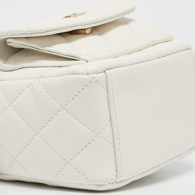 Pre Owned Chanel White Quilted Caviar Leather Mini CC Classic Backpack