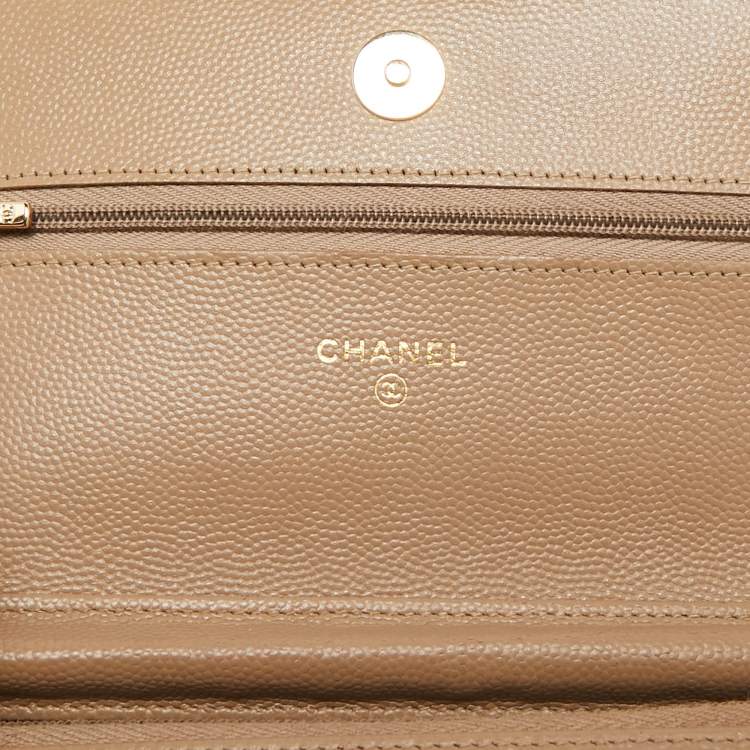Pre Owned Chanel Brown Quilted Caviar Leather Classic Wallet on Chain