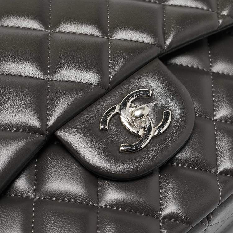 Pre Owned Chanel Grey Quilted Leather Jumbo Classic Double Flap Bag