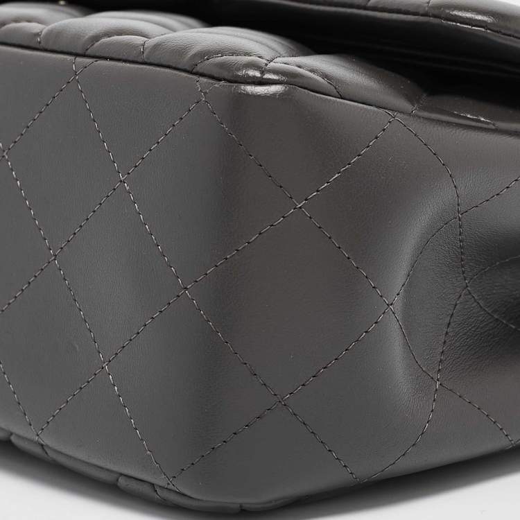 Pre Owned Chanel Grey Quilted Leather Jumbo Classic Double Flap Bag