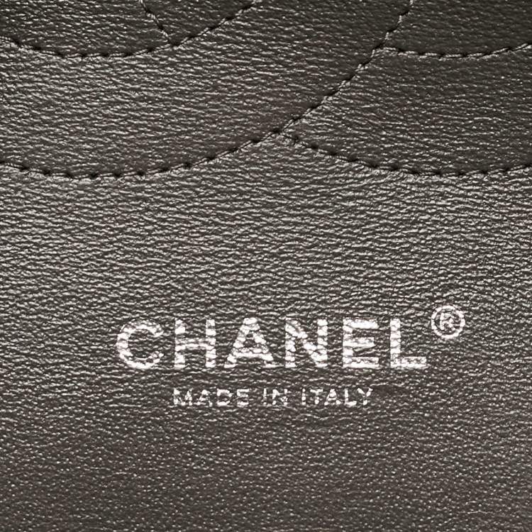 Pre Owned Chanel Grey Quilted Leather Jumbo Classic Double Flap Bag