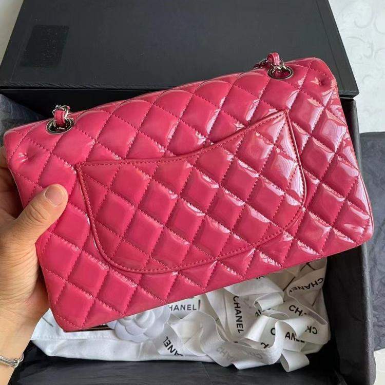 Pre Owned Chanel Pink Patent Leather Medium Double Flap Shoulder Bag