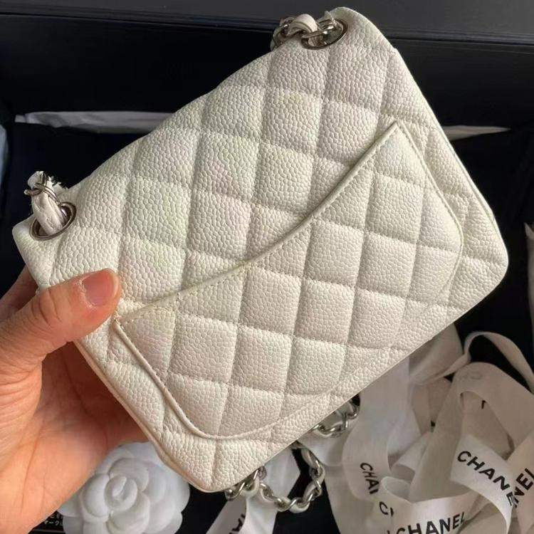Pre Owned Chanel white Caviar Leather Mini Flap Bag