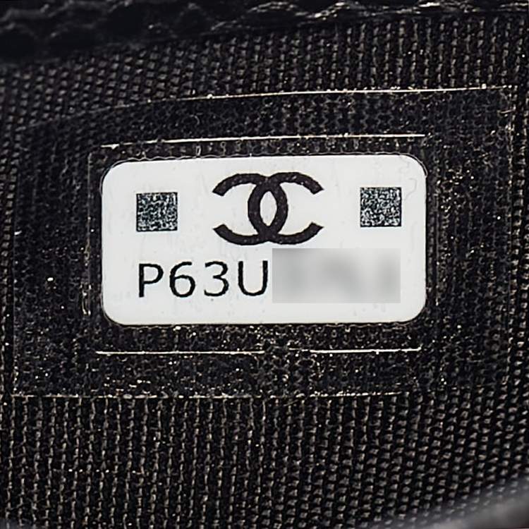 Pre Owned Chanel Black Quilted Caviar Leather CC Card Holder