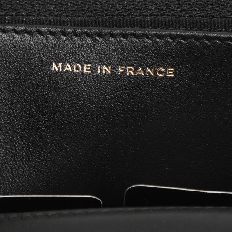 Pre Owned Chanel Black Quilted Caviar Leather Boy Wallet On Chain