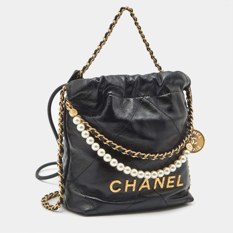 Pre Owned Chanel Black Quilted Leather Mini 22 Chain Bag