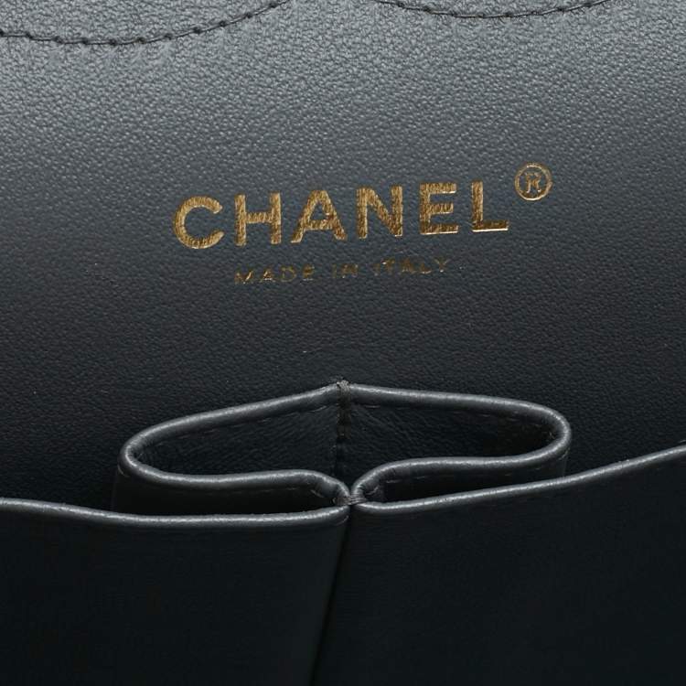 مملوكة مسبقًا Chanel Grey Quilted Leather Jumbo Classic Double Flap Bag