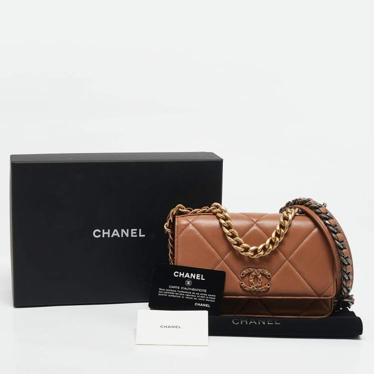 Pre Owned Chanel Brown Quilted Leather 19 Flap Wallet on Chain