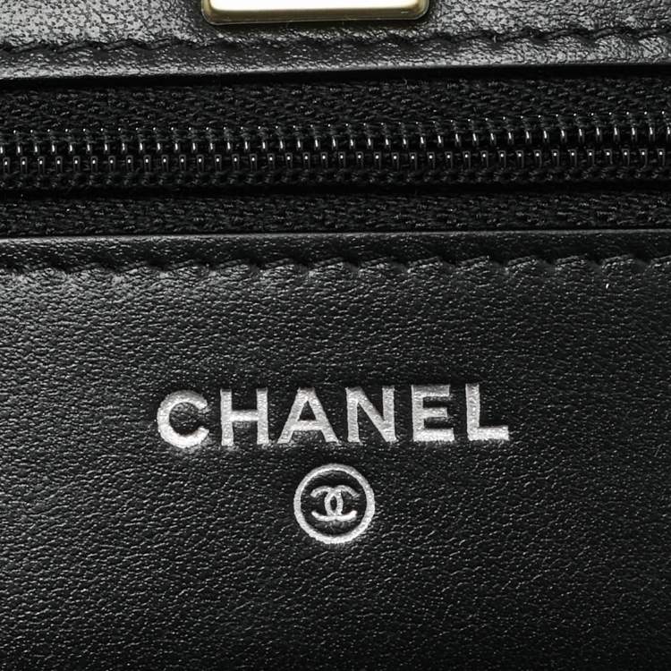 Pre Owned Chanel Black Quilted Leather Top Handle Wallet on Chain