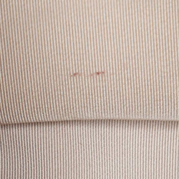 Pre Owned Chanel Beige Chevron Quilted Soft Caviar Leather Medium Boy Flap Bag
