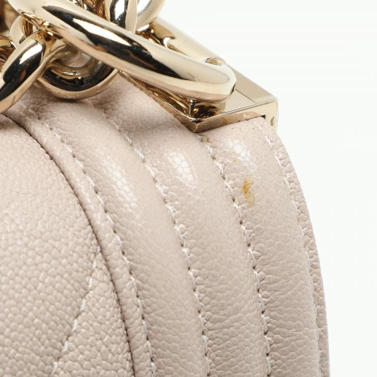 Pre Owned Chanel Beige Chevron Quilted Soft Caviar Leather Medium Boy Flap Bag