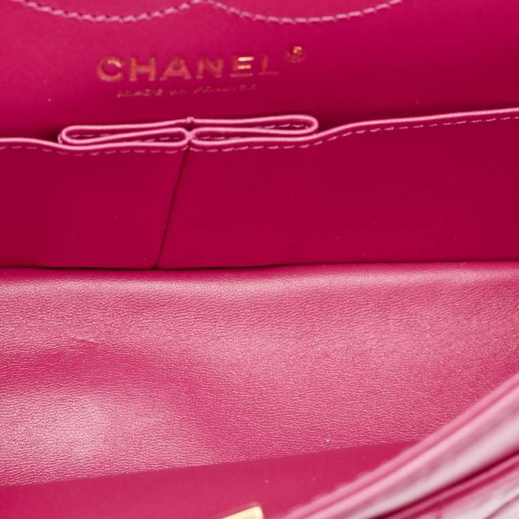 Pre Owned Chanel Fuchsia Quilted Aged Leather Reissue 2.55 Classic 225 Flap Bag