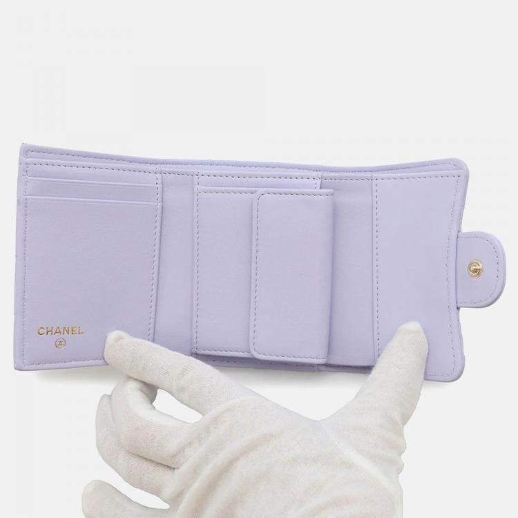 Pre Owned Chanel Matelasse Classic Small Wallet Light Purple Lambskin