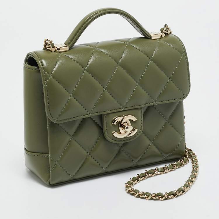 Pre Owned Chanel Green Quilted Leather Mini Flap Top Handle Bag
