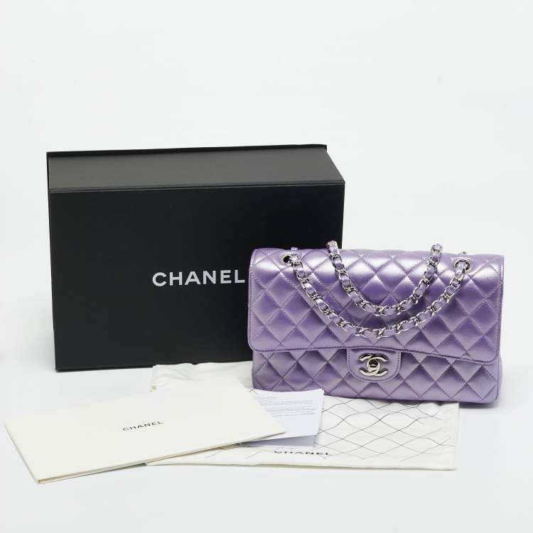 Pre Owned Chanel Metallic Purple Quilted Leather Medium Classic Double Flap Bag