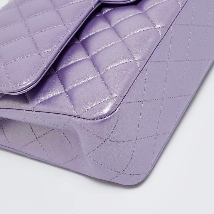 Pre Owned Chanel Metallic Purple Quilted Leather Medium Classic Double Flap Bag