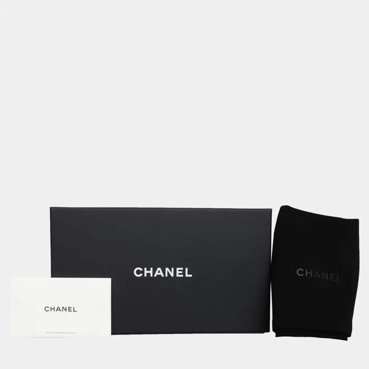 Pre Owned Chanel 23C Jersey Clutch with Chain