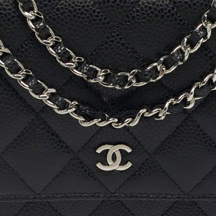 Pre Owned Chanel Black Quilted Caviar Leather Classic Wallet on Chain