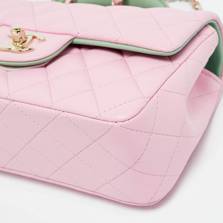 Pre Owned حقيبة شانيل جلد مبطن وردي/أخضر صغيرة مستطيلة بيد علوية