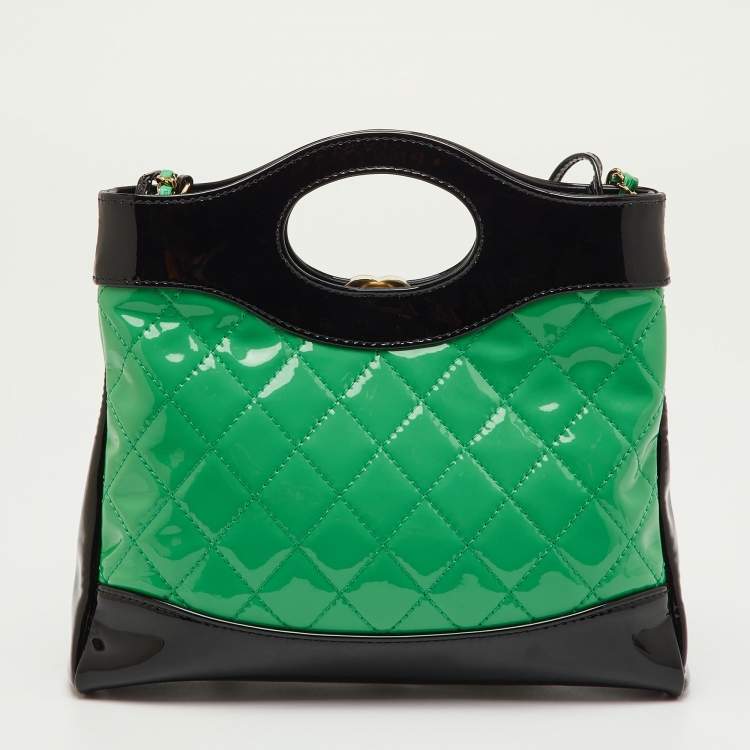 Pre Owned Chanel Green/Black Quilted Patent Leather Petit 31 Shopping Bag