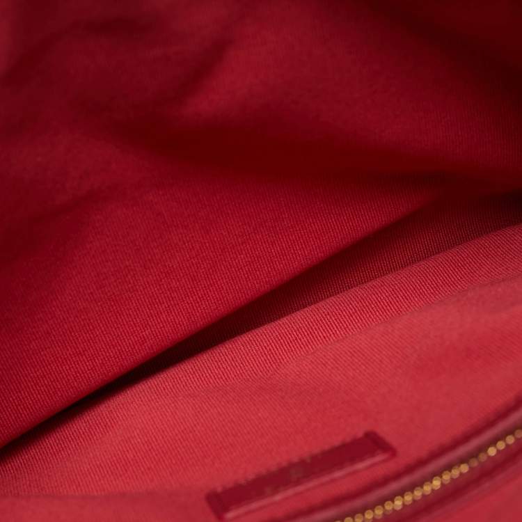 Pre Owned Chanel 19 Medium Black Quilted Leather O Case Clutch