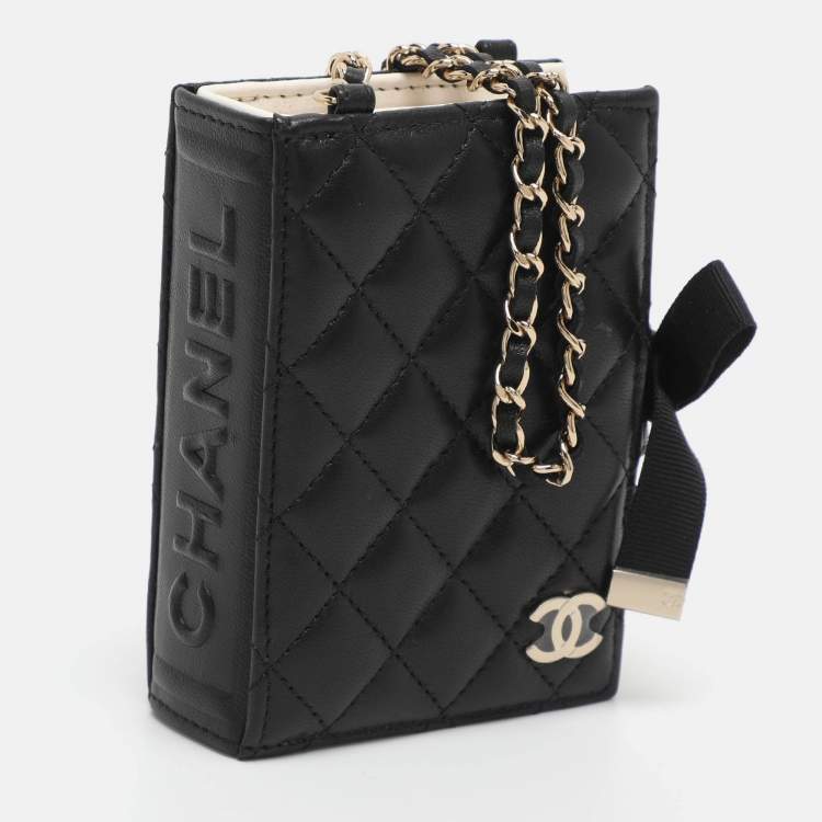 Pre Owned Chanel Paris-Le19m Black Quilted Leather Card Case