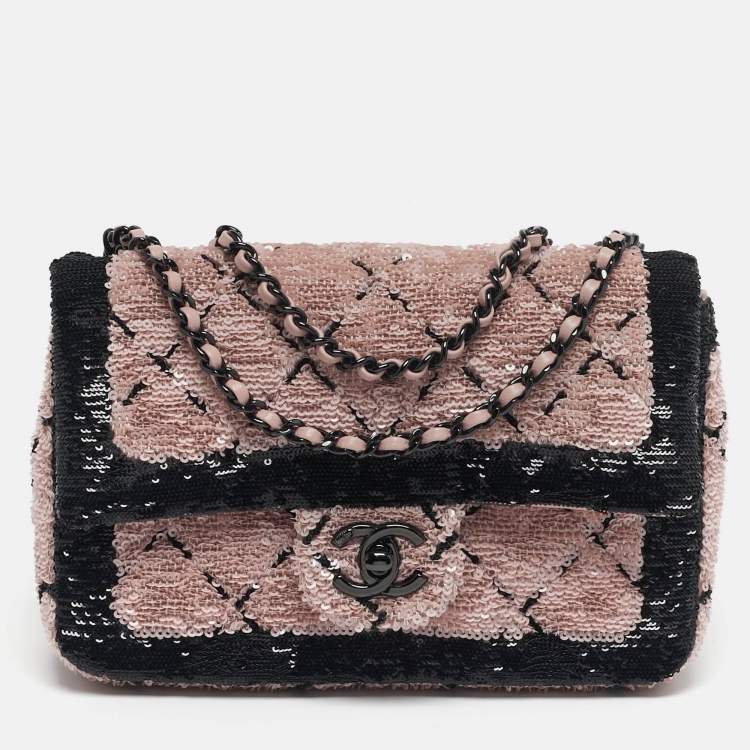مملوكة مسبقًا Chanel Classic Single Flap Small Pink/Black Sequin Shoulder Bag