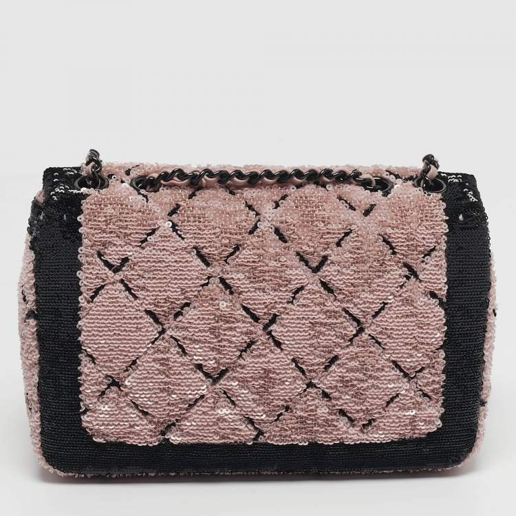 مملوكة مسبقًا Chanel Classic Single Flap Small Pink/Black Sequin Shoulder Bag
