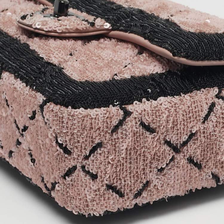 مملوكة مسبقًا Chanel Classic Single Flap Small Pink/Black Sequin Shoulder Bag