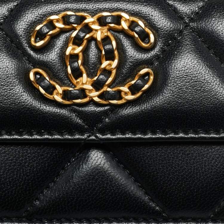 Pre Owned Chanel 19 Black Quilted Leather Trifold Wallet