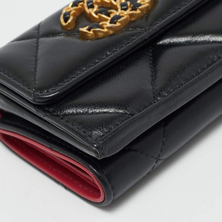 Pre Owned Chanel 19 Black Quilted Leather Trifold Wallet
