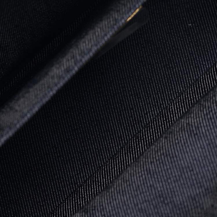 Pre Owned Chanel CC Mania Camera Case Green Leather Waist Bag