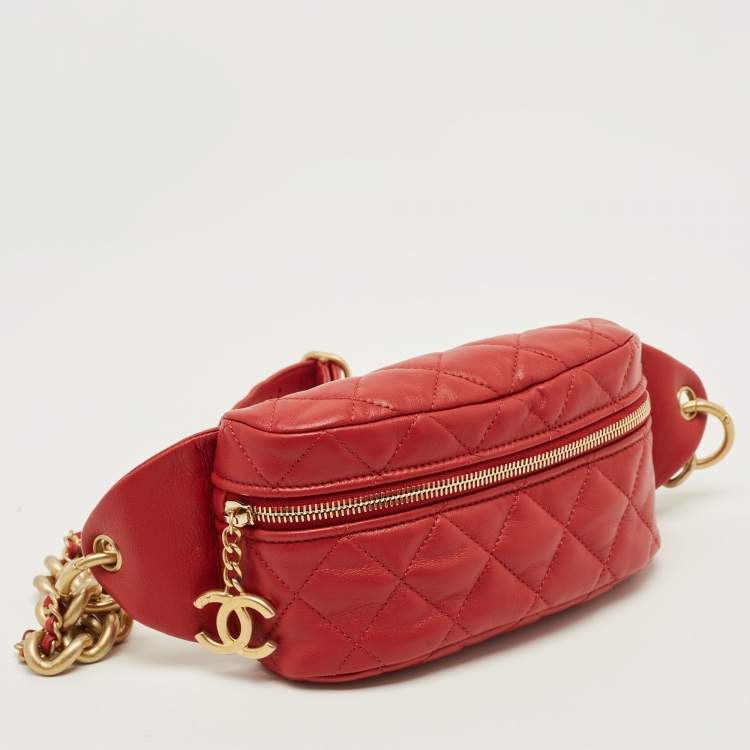 Pre Owned Chanel CC Red Quilted Leather Waist Bag