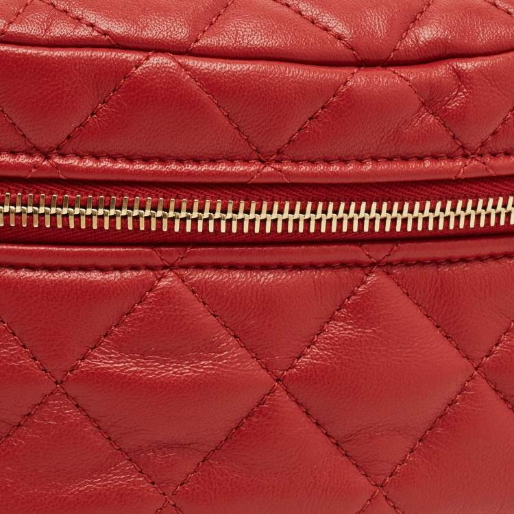 Pre Owned Chanel CC Red Quilted Leather Waist Bag