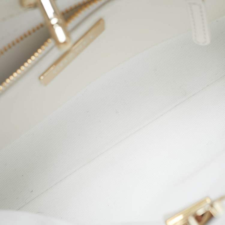 Pre Owned Chanel 31 Mini White Quilted Crumpled Leather Shopping Tote