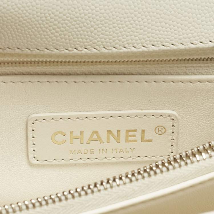 Pre Owned Chanel Coco Handle Medium White Quilted Caviar Leather Top Handle Bag