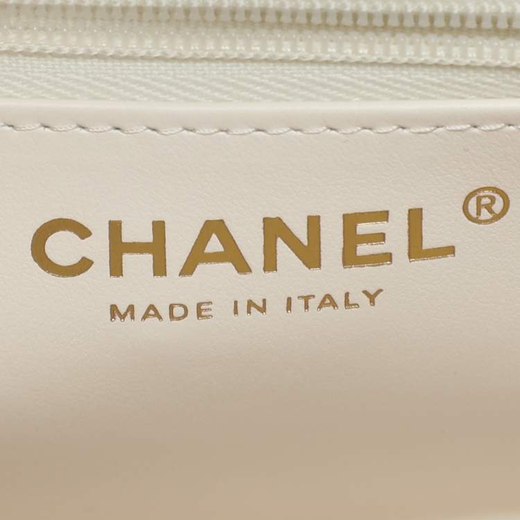 Pre Owned Chanel Kelly Nano White Quilted Leather Shopper Bag