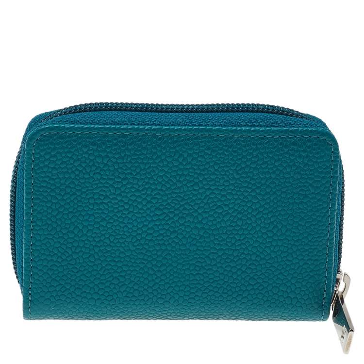 Pre Owned Chanel Green Caviar Leather Zip Around Card Holder