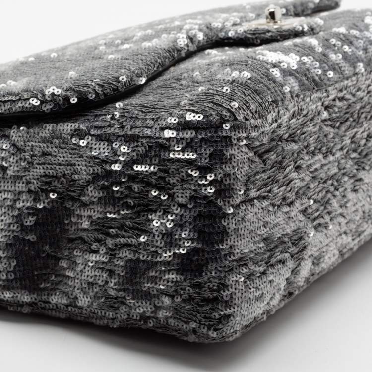 Pre Owned Chanel Grey/Black Sequins Small XXL Travel Flap Bag